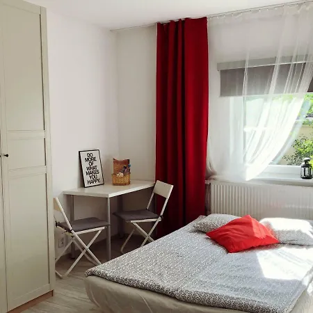Z Ogrodkiem Amadeus Apartmán *